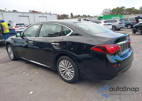 2015 Infiniti Q70L 3.7X z USA, uszkodzony, nr VIN JN1BY1PR8FM831567